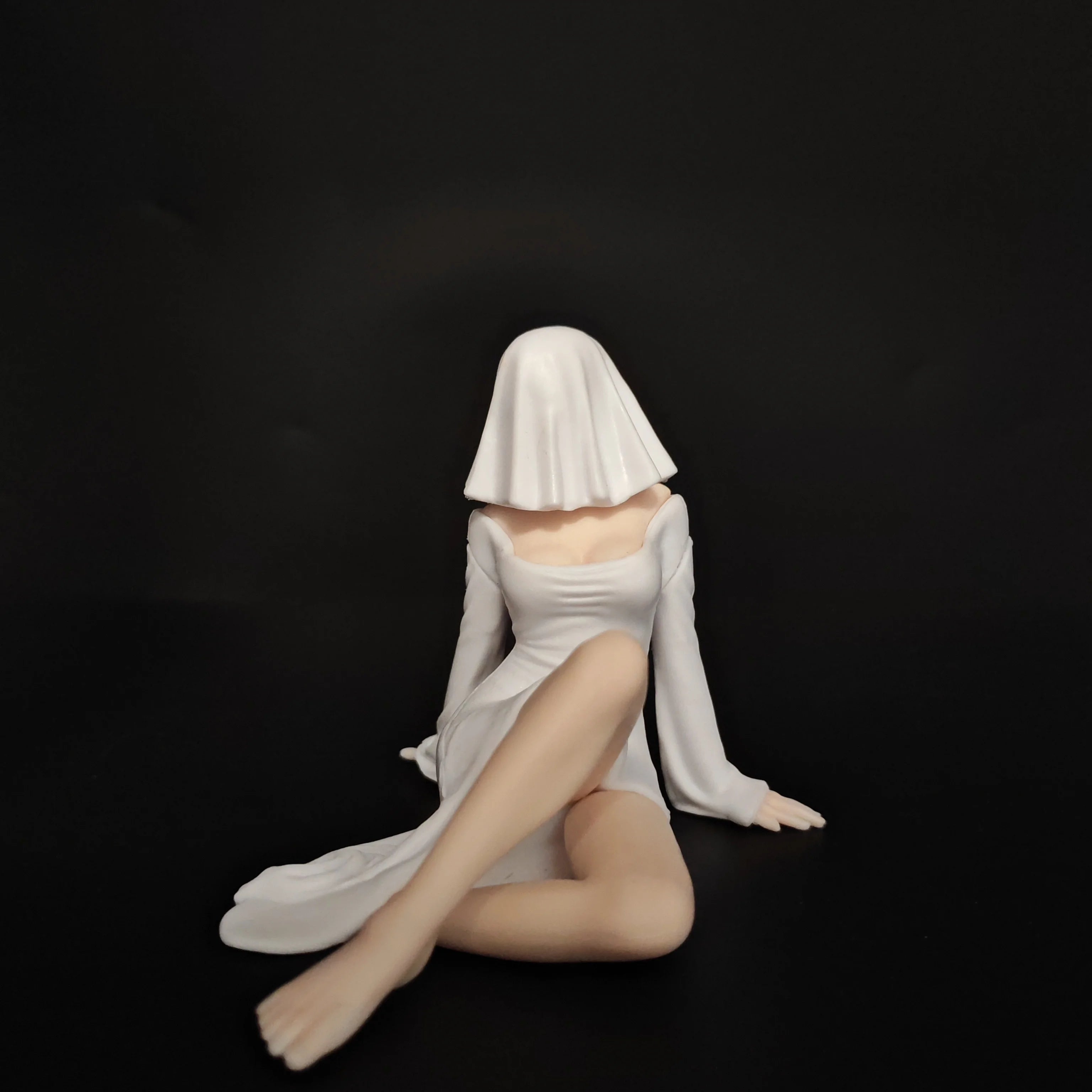3D Mysterious Halloween Statue Gothic Black-Robed Queen Figure Bookshelf Sculpture Ghost Sitting Statue Table Decoration Gift